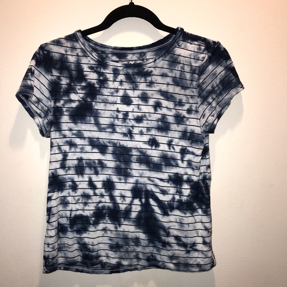 4/$25 American Eagle shirt